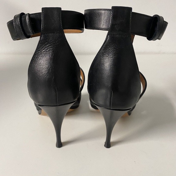 Givenchy Black Leather Kali Strappy Sandal Cage T Strap Open Toe Slim He… - Picture 6 of 9